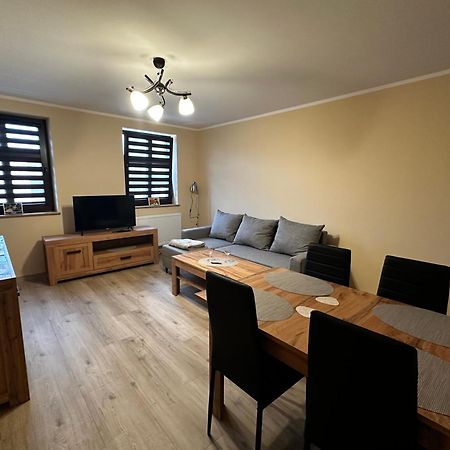 Apartamenty Alicja Dzierzoniow Exterior foto