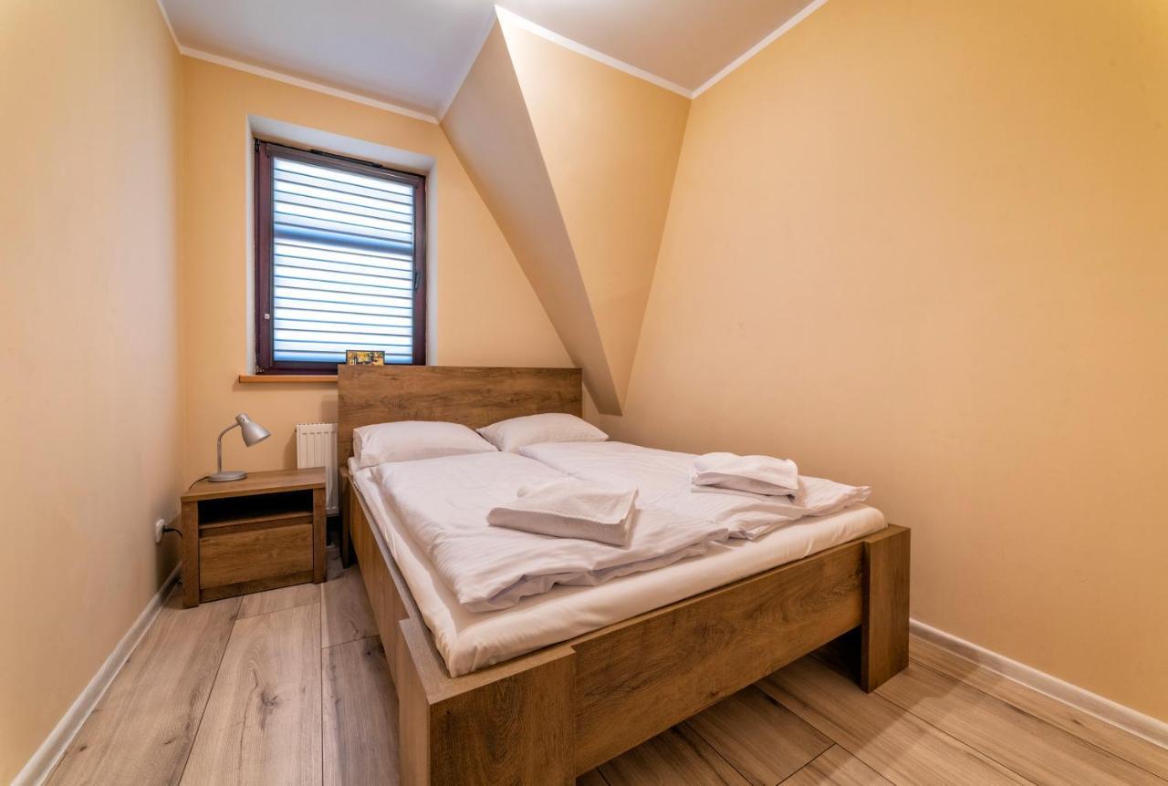 Apartamenty Alicja Dzierzoniow Exterior foto