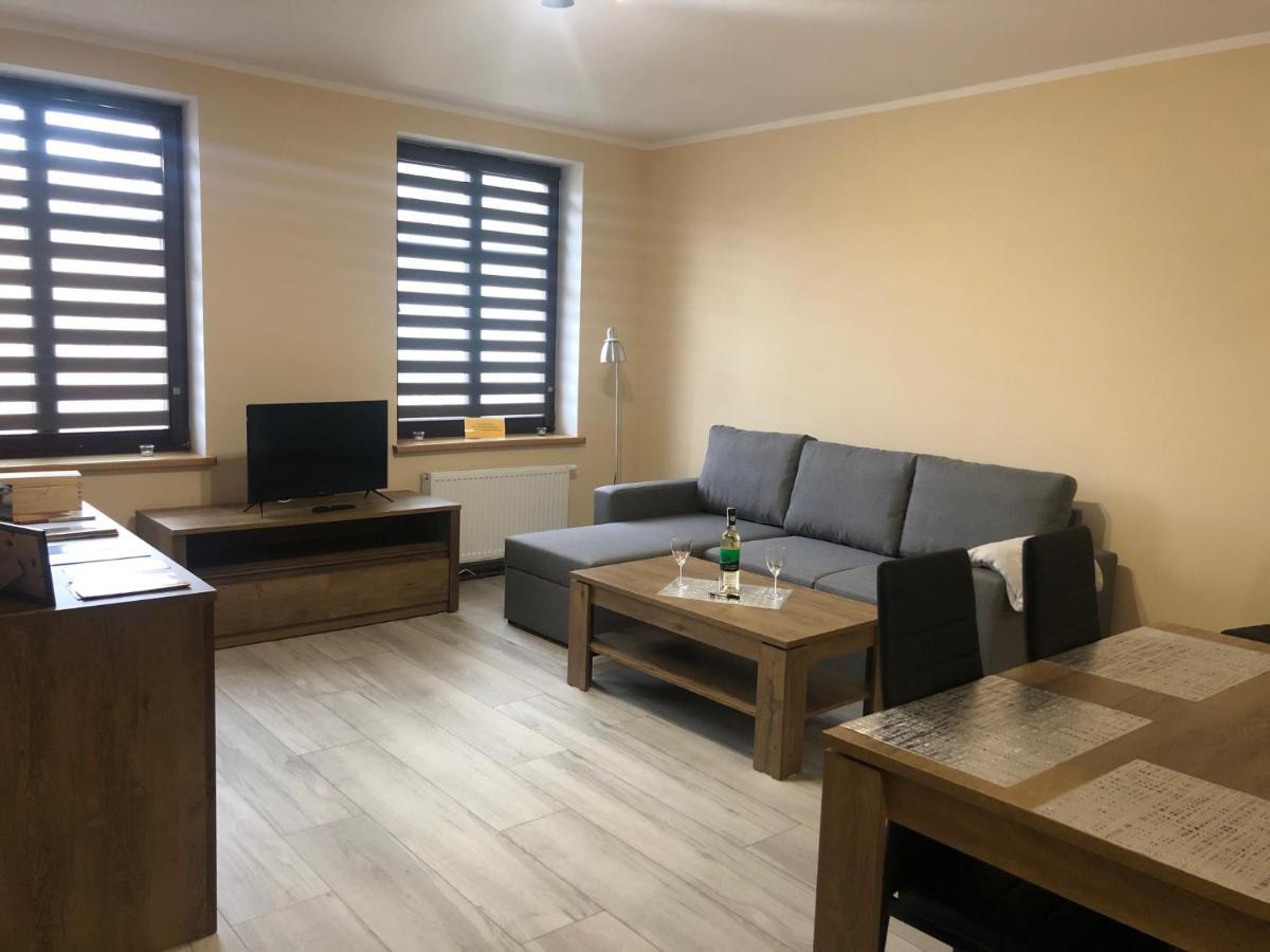 Apartamenty Alicja Dzierzoniow Exterior foto