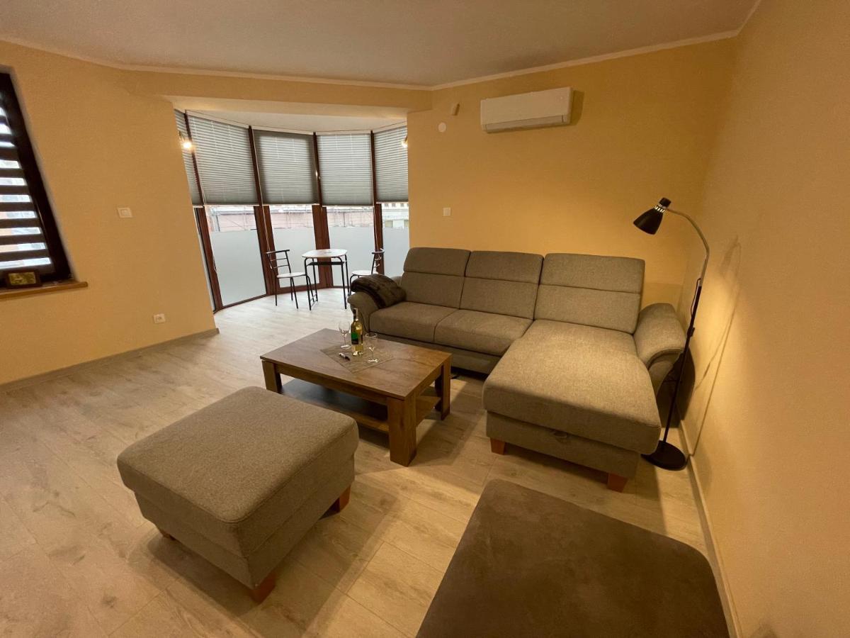 Apartamenty Alicja Dzierzoniow Exterior foto