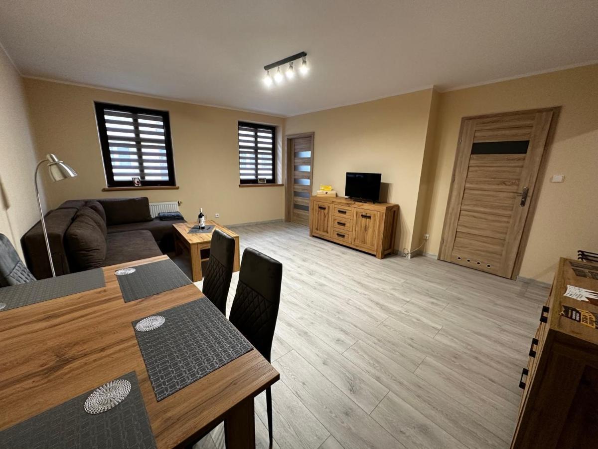 Apartamenty Alicja Dzierzoniow Exterior foto