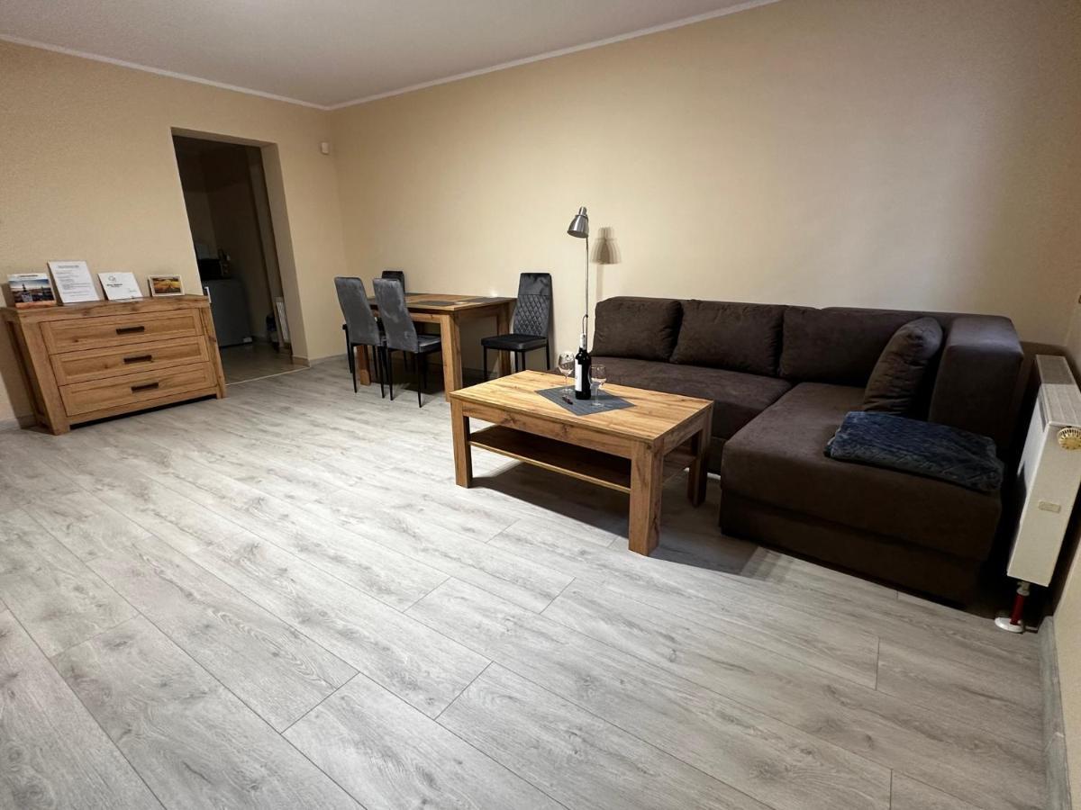 Apartamenty Alicja Dzierzoniow Exterior foto
