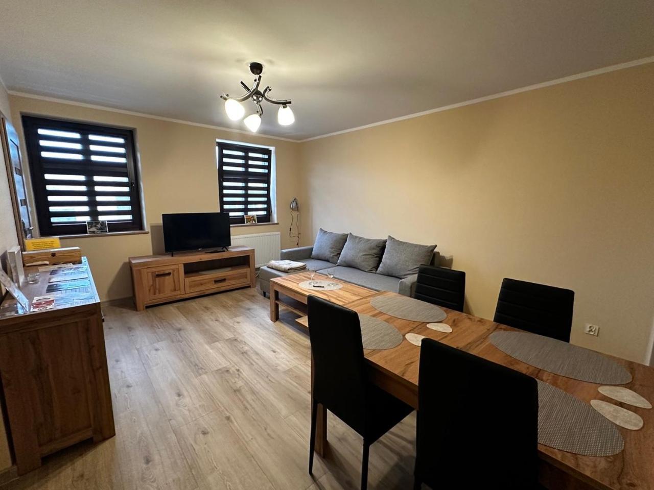 Apartamenty Alicja Dzierzoniow Exterior foto