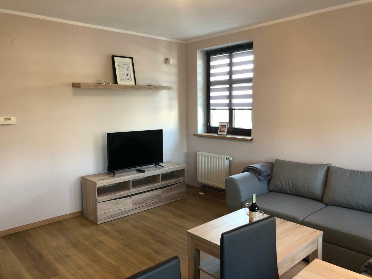 Apartamenty Alicja Dzierzoniow Exterior foto