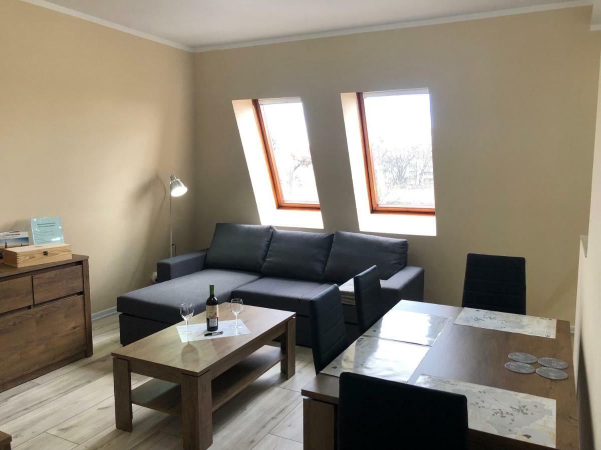 Apartamenty Alicja Dzierzoniow Exterior foto